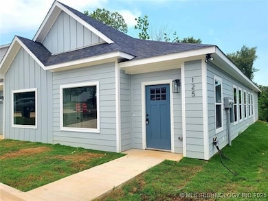 125 S Mclean Dr, Durant, OK 74701 - photo 2