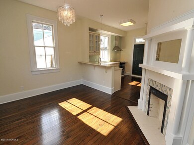McRae 305 Living Area 3