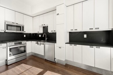389 Commonwealth Ave unit 2, Boston, MA 02115 - photo 5