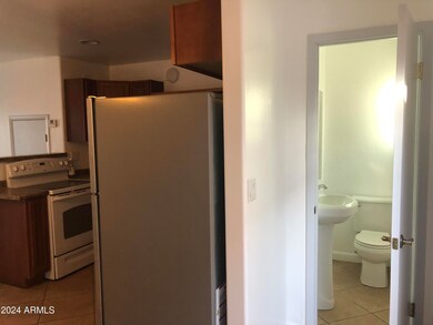 2019 S Granada Dr unit 6, Tempe, AZ 85282 - photo 5