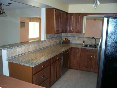 Kitchen Granit counter tops