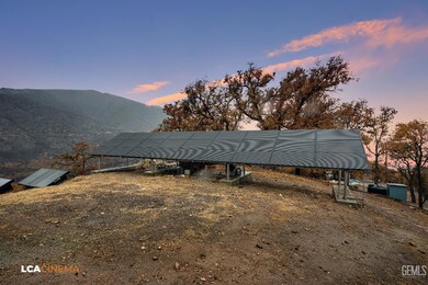 2428 Stage Coach Dr, Caliente, CA 93518 - photo 4