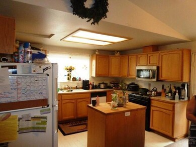 unlisted-address, Bend, OR 97701 - photo 2