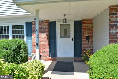 819 Monticello Place, Lansdale, PA 19446 - photo 5