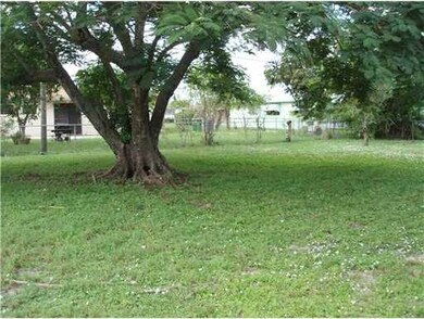 18440 NW 28th Place, Miami Gardens, FL 33056 - photo 2