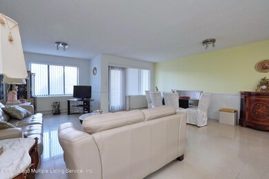 Chestnut Hill at Essex Park unit 3E, Staten Island, NY 10314 - photo 5