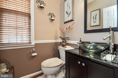 2800 Compass Cir, Woodbridge, VA 22191 - photo 5