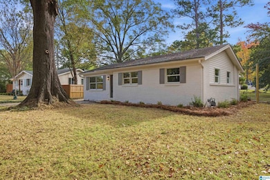 1005 Queensbury Rd, Birmingham, AL 35209 - photo 3