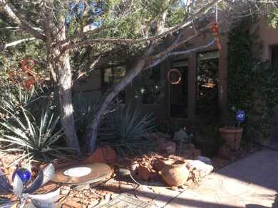 140 Alta Vista Front 4