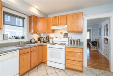 280 Furnance Brook Pkwy unit 1, Quincy, MA 02169 - photo 2