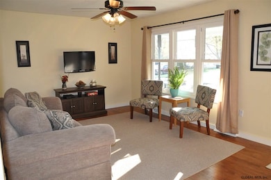 5 David Dr, Schenectady, NY 12302 - photo 3