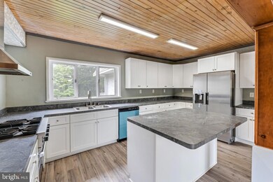 515 Highland Ave, Morton, PA 19070 - photo 2