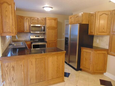 5630 Satinwood Dr, Columbus, OH 43229 - photo 6