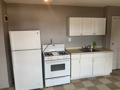 89 Worcester St, West Springfield, MA 01089 - photo 6