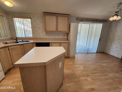 Kitchen &