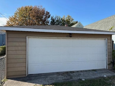 1717 Warwick Ave, Whiting, IN 46394 - photo 4