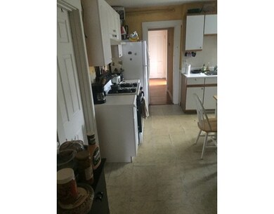 9 Elm unit 2, Somerville, MA 02144 - photo 2