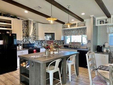 118 Brook Ct, Springtown, TX 76082 - photo 6