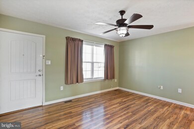 185 Fehr Ln, Maurertown, VA 22644 - photo 4