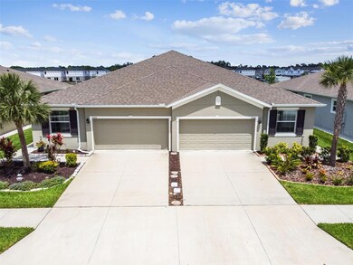 7564 Stonebrook Cir, Zephyrhills, FL 33545 - photo 2