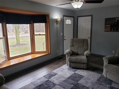 14233 N South Shore Dr, Effingham, IL 62401 - photo 6