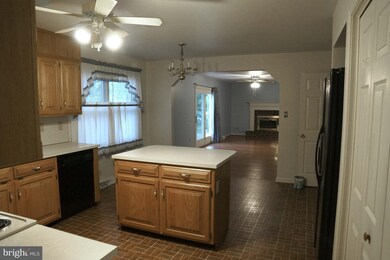 2787 Fillmore Dr, Chambersburg, PA 17201 - photo 7