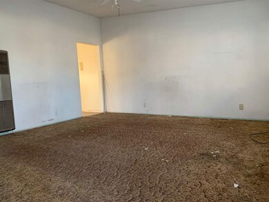 2402 Abbott Ave unit 1, Alamogordo, NM 88310 - photo 4