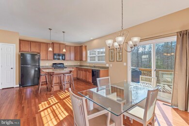 721 Pin Oak Ct, Prince Frederick, MD 20678 - photo 6