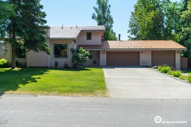 Exterior w/garage