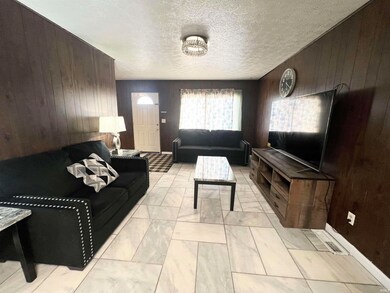 1202 van Tower Dr, Logansport, IN 46947 - photo 3