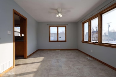 320 Daisy Ave, Buxton, ND 58218 - photo 4