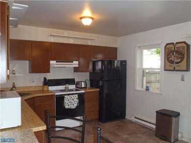 450 Blaker Dr, East Greenville, PA 18041 - photo 4