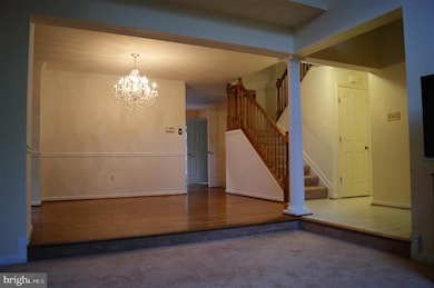 9542 Meadows Farms Dr, Owings Mills, MD 21117 - photo 3