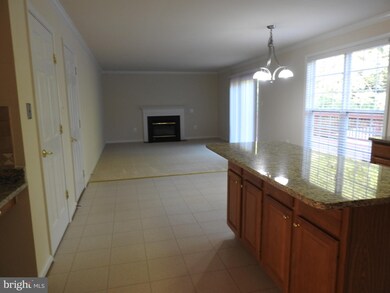 5421 Quinn Ln, Woodbridge, VA 22193 - photo 3