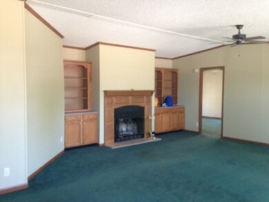 104 Waverly Ln, Byron, GA 31008 - photo 2