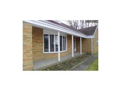 Entrance & side walk