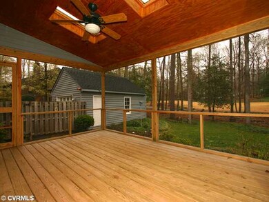 Porch - Screened Porch with Ceiling Fan and Skylig