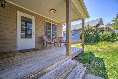 26 Overlook Dr, Leicester, NC 28748 - photo 4