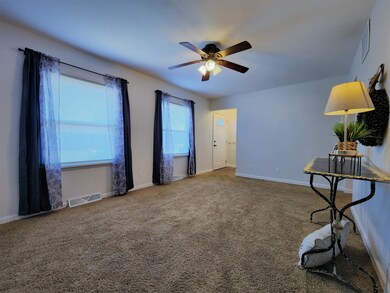 1 W Chestnut St, Fulton, MO 65251 - photo 4
