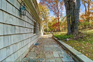 2101 W Hamton Rd, Binghamton, NY 13903 - photo 4