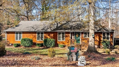 303 Northridge Rd, Jamestown, NC 27282 - photo 2