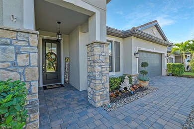 2350 Tangerine Ln, Naples, FL 34120 - photo 3