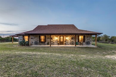 3250 Gilliland Rd, Springtown, TX 76082 - photo 2