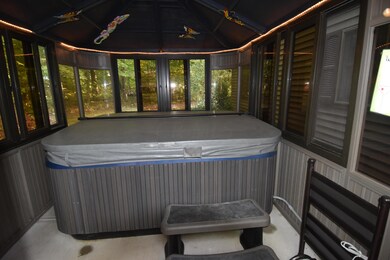 3- Person Hot Tub