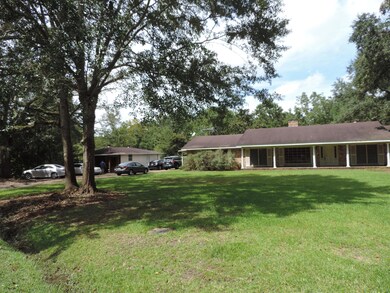 3715 Wembley Ave, Moss Point, MS 39563 - photo 2