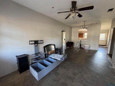 Living room with ceiling fan