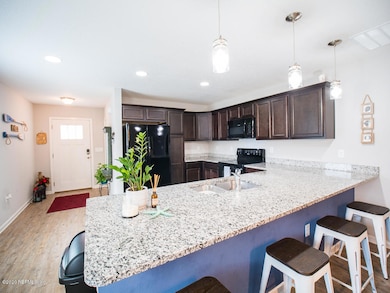 8402 Thor St, Jacksonville, FL 32216 - photo 6