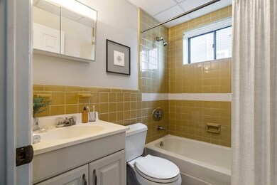 33 Middle St unit 24, Waltham, MA 02451 - photo 6
