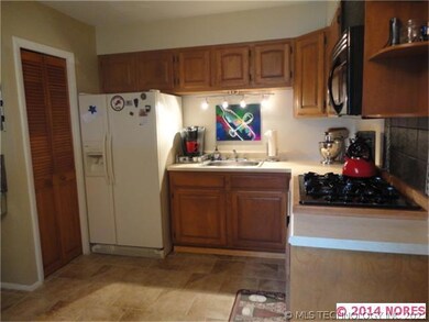 Kitchen 1