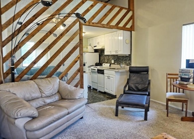 1881 Mazo Manor unit I-2, Lutz, FL 33558 - photo 3